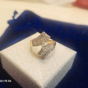 diamond ring